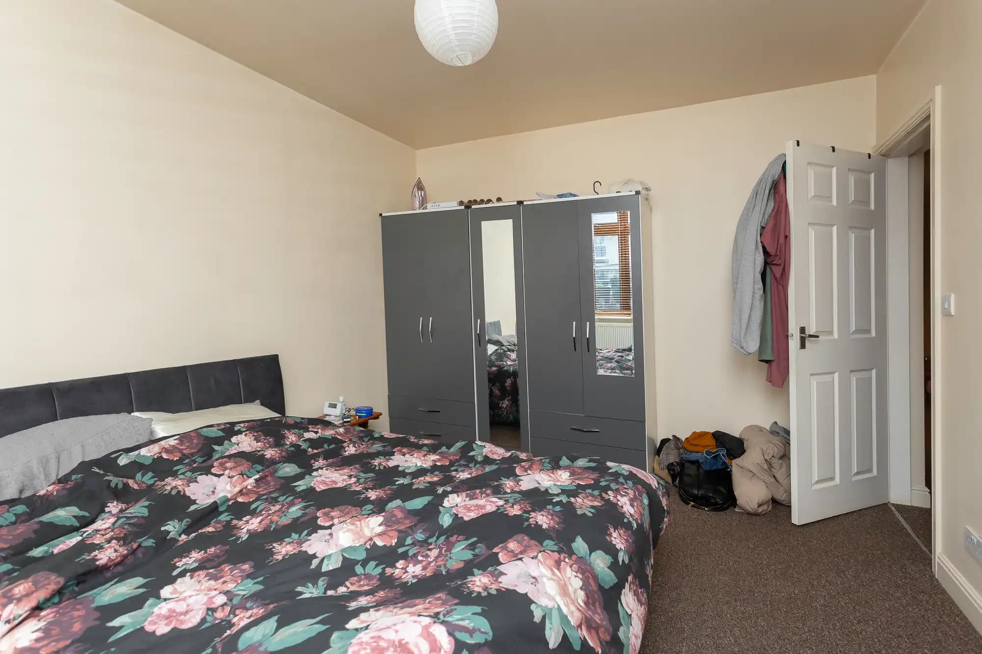 property photo 17 of 19