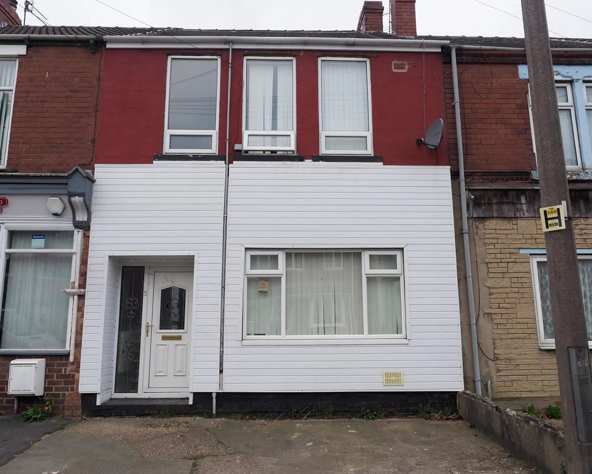 property photo 10 of 29
