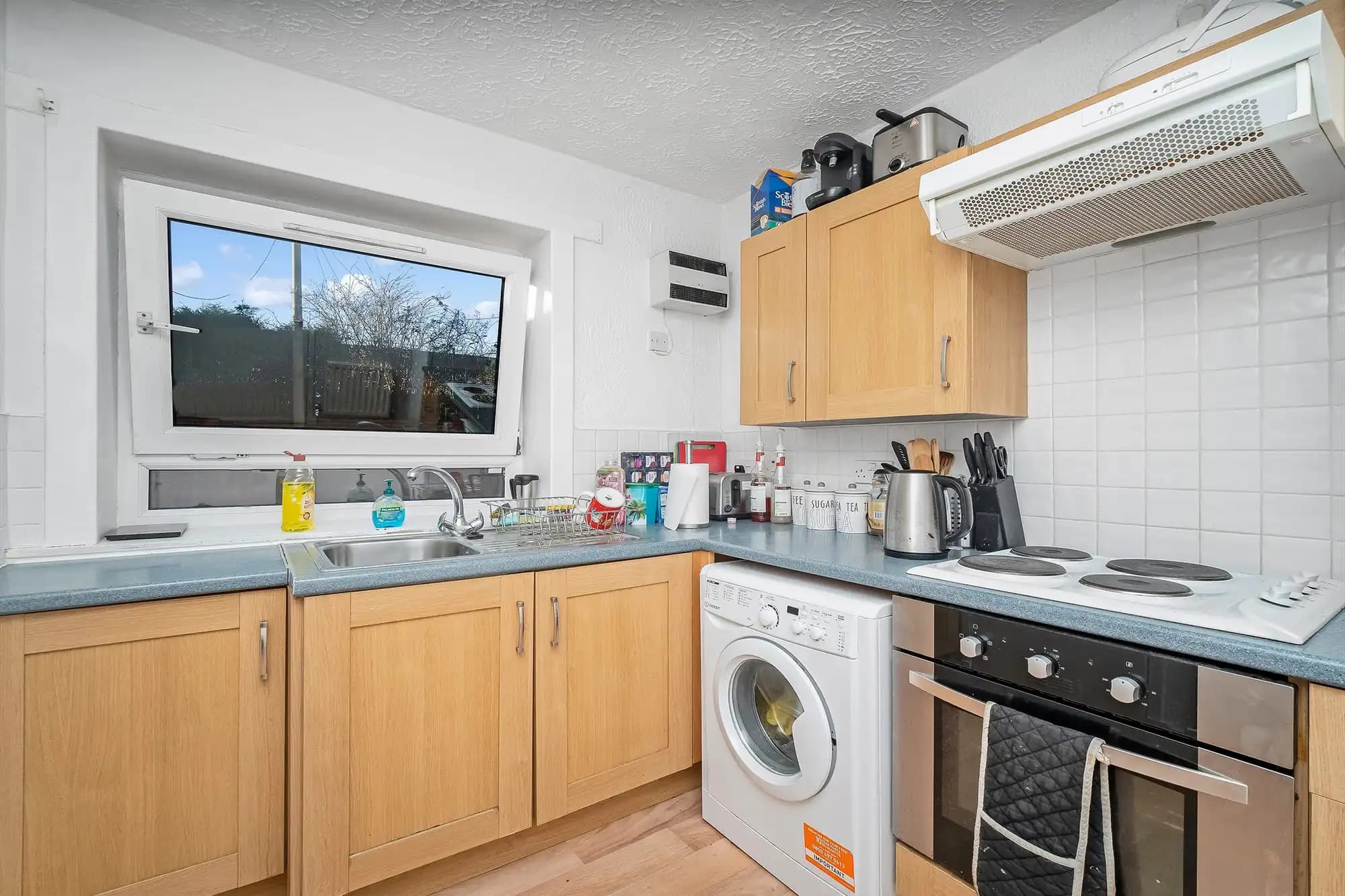 property photo 5 of 20