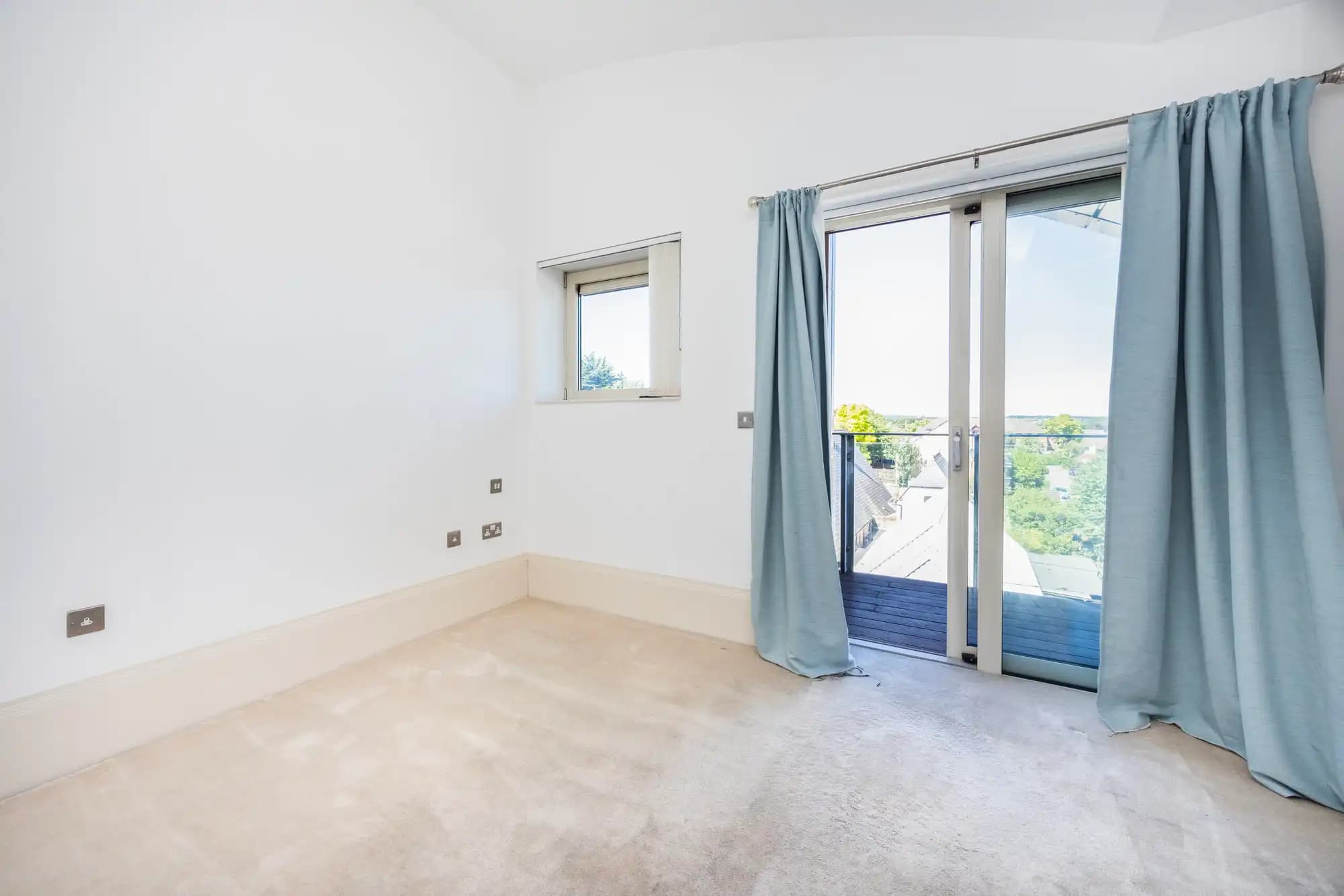 property photo 32 of 36