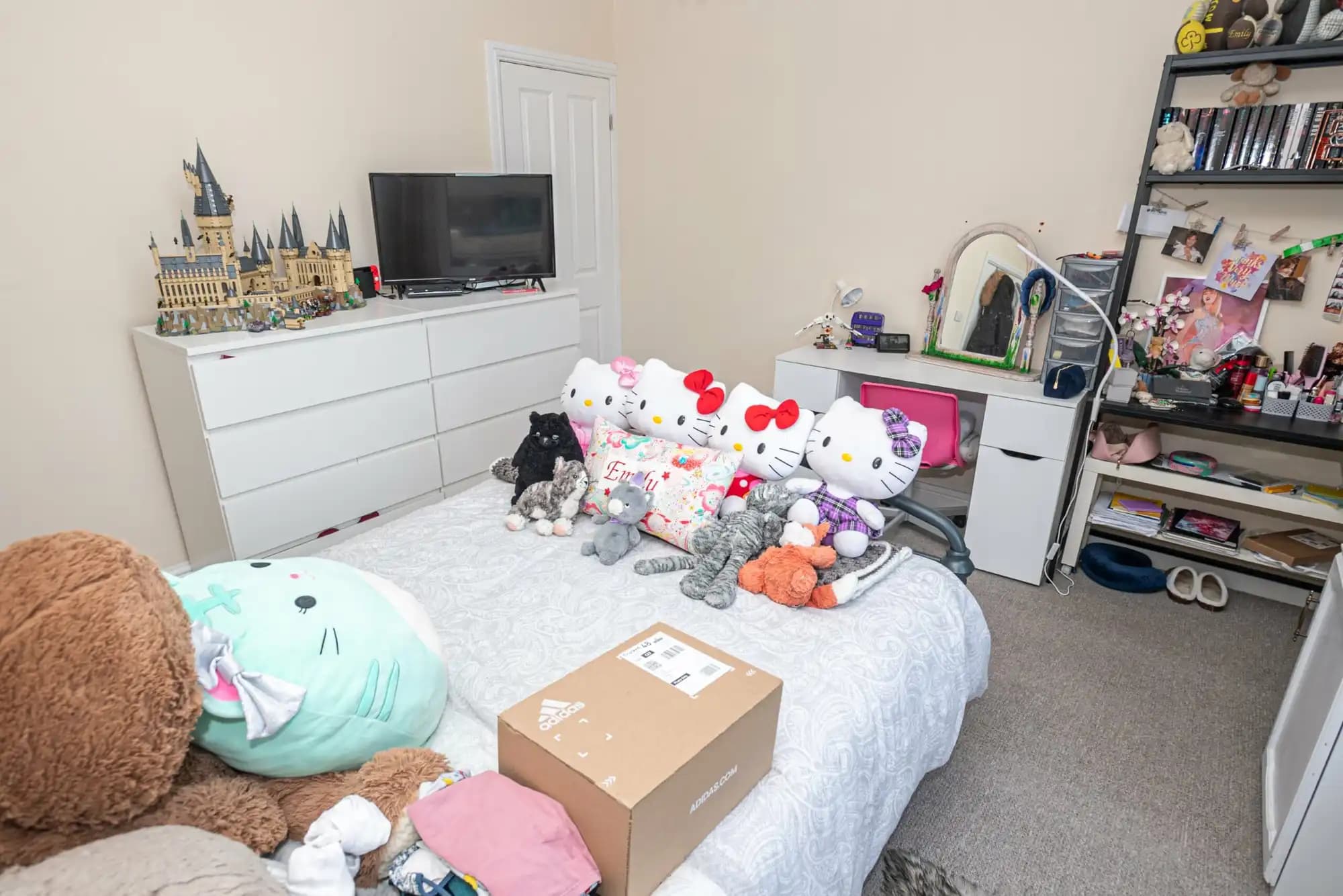 property photo 6 of 35