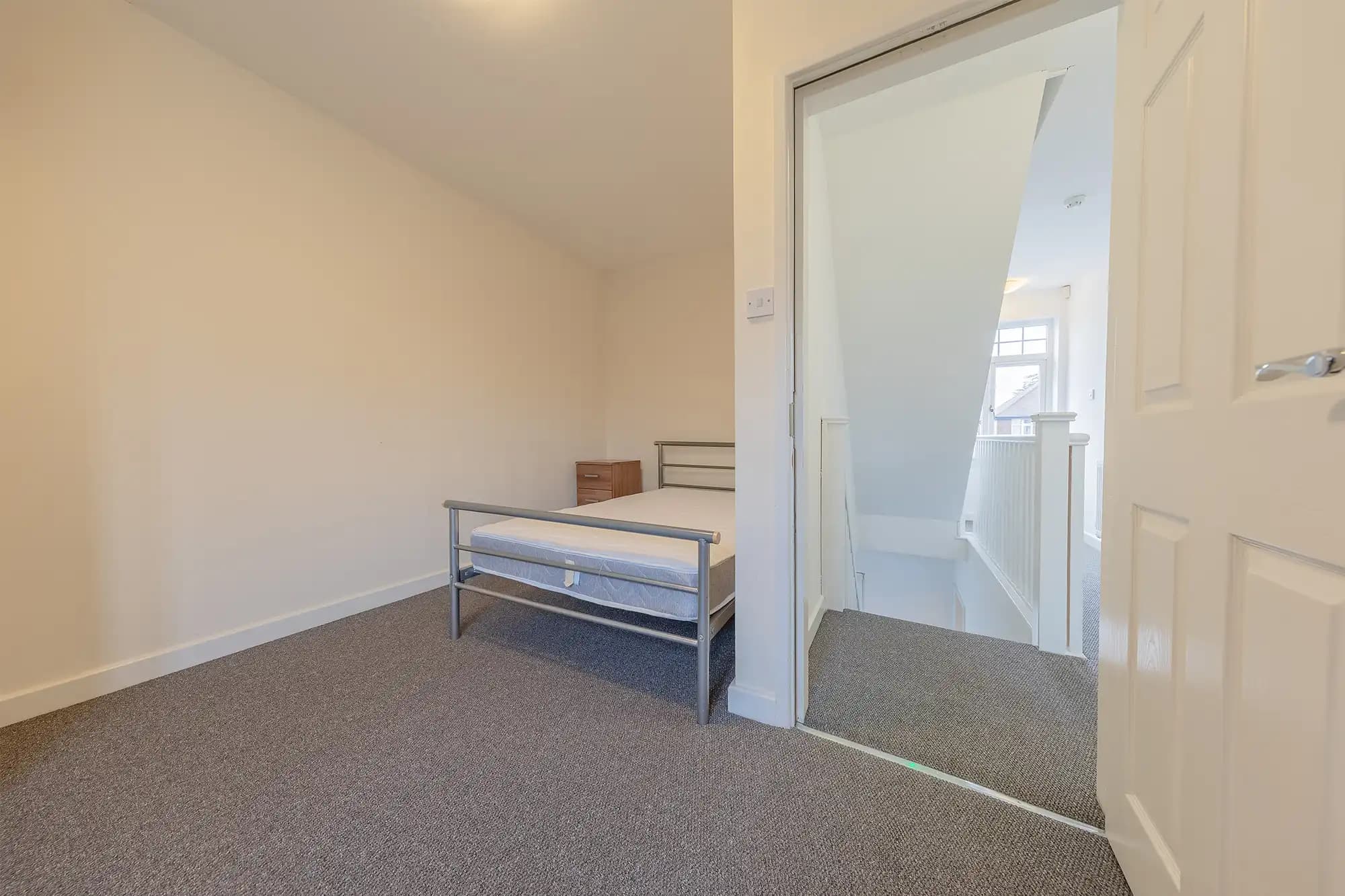 property photo 26 of 34