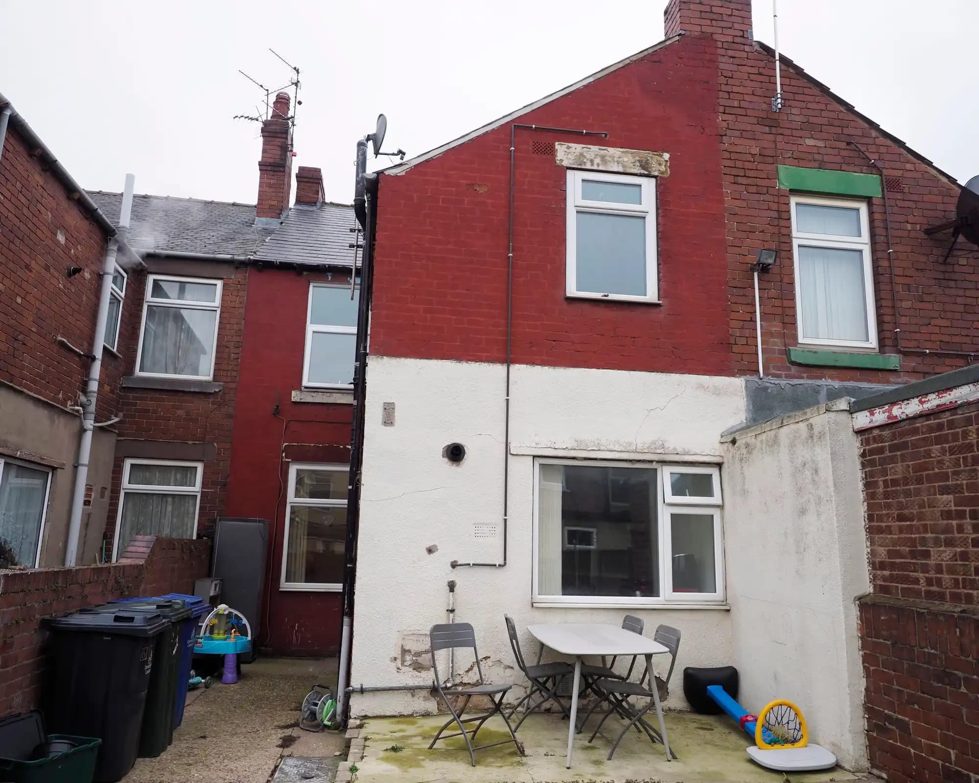 property photo 3 of 29