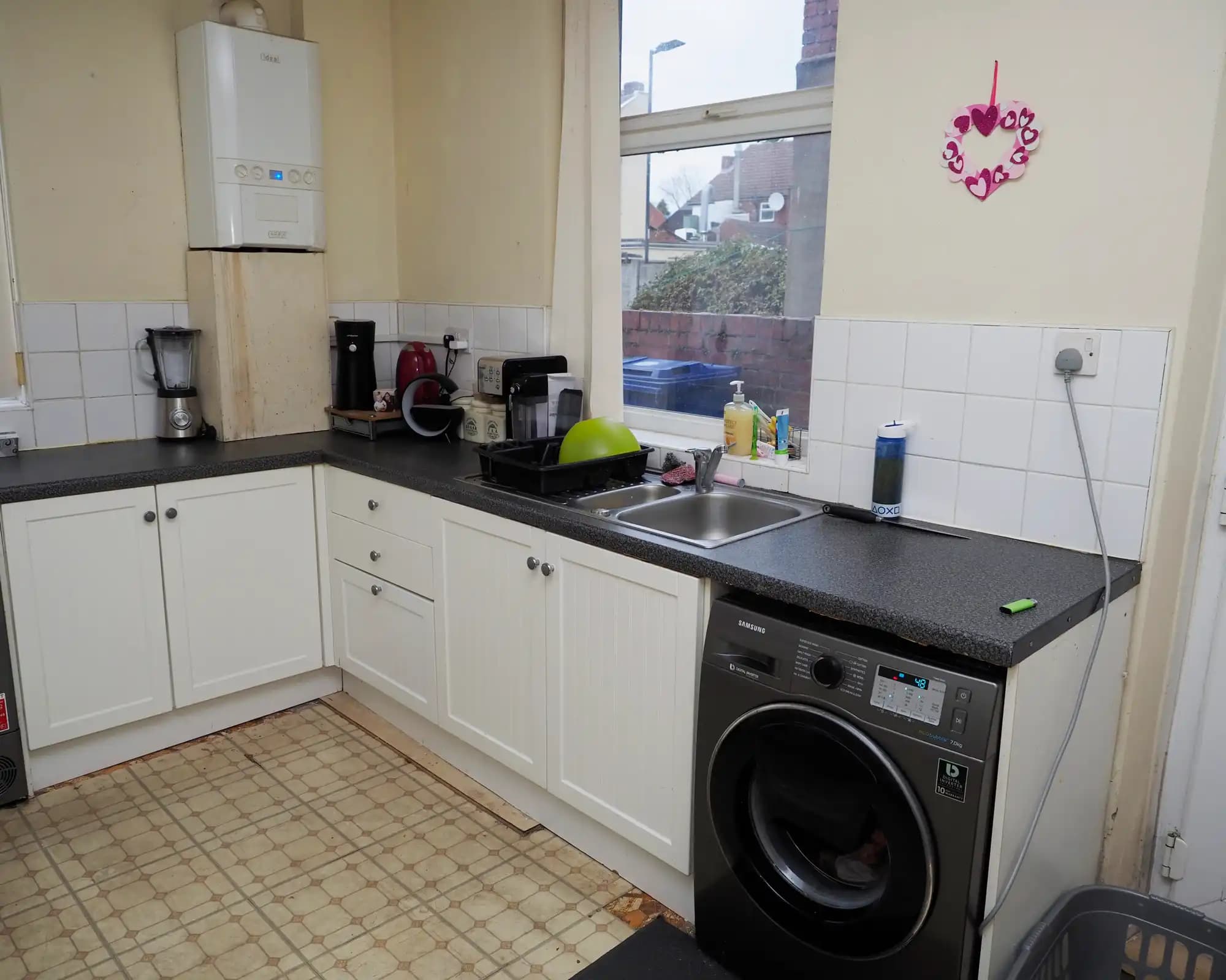 property photo 19 of 29