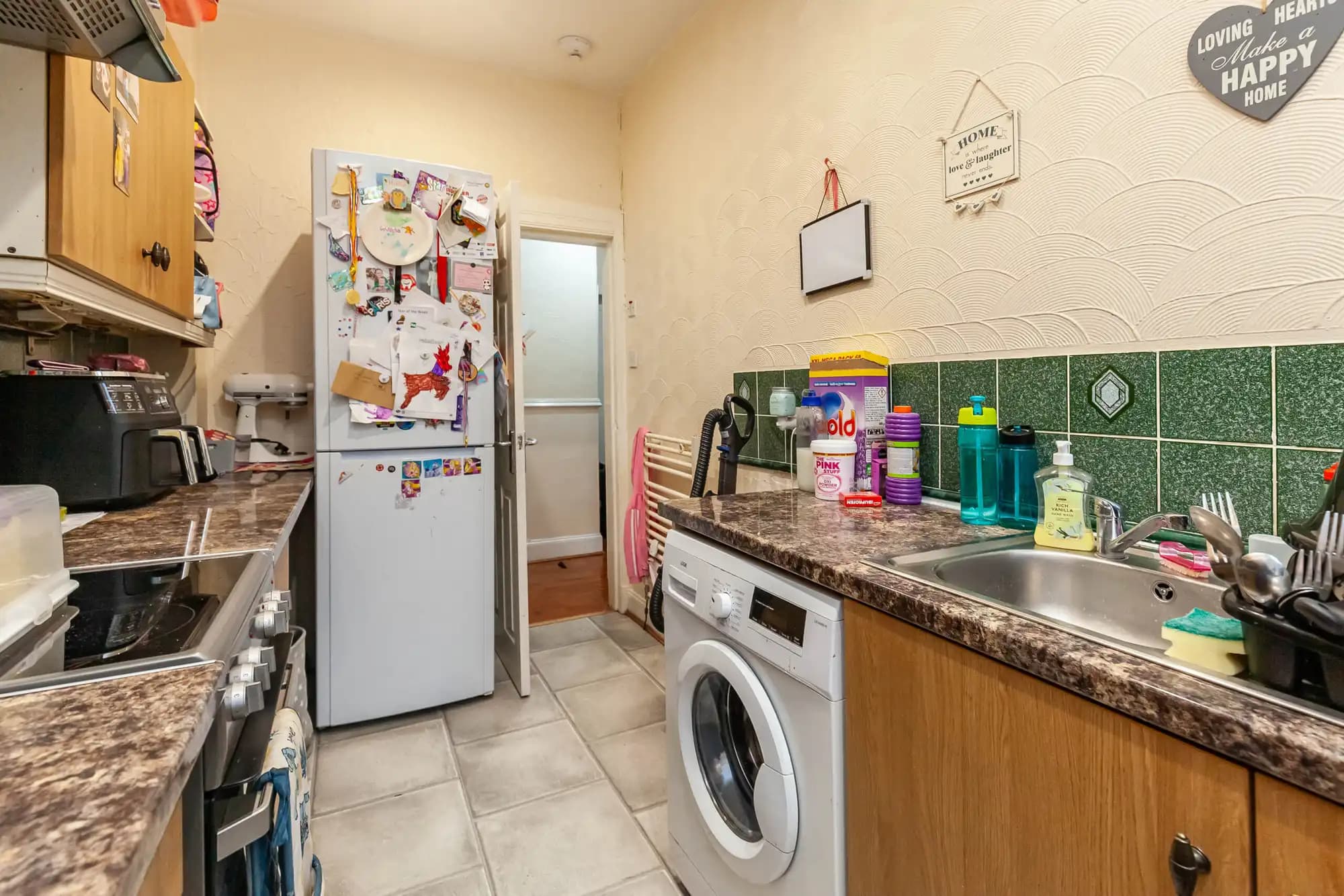 property photo 13 of 25