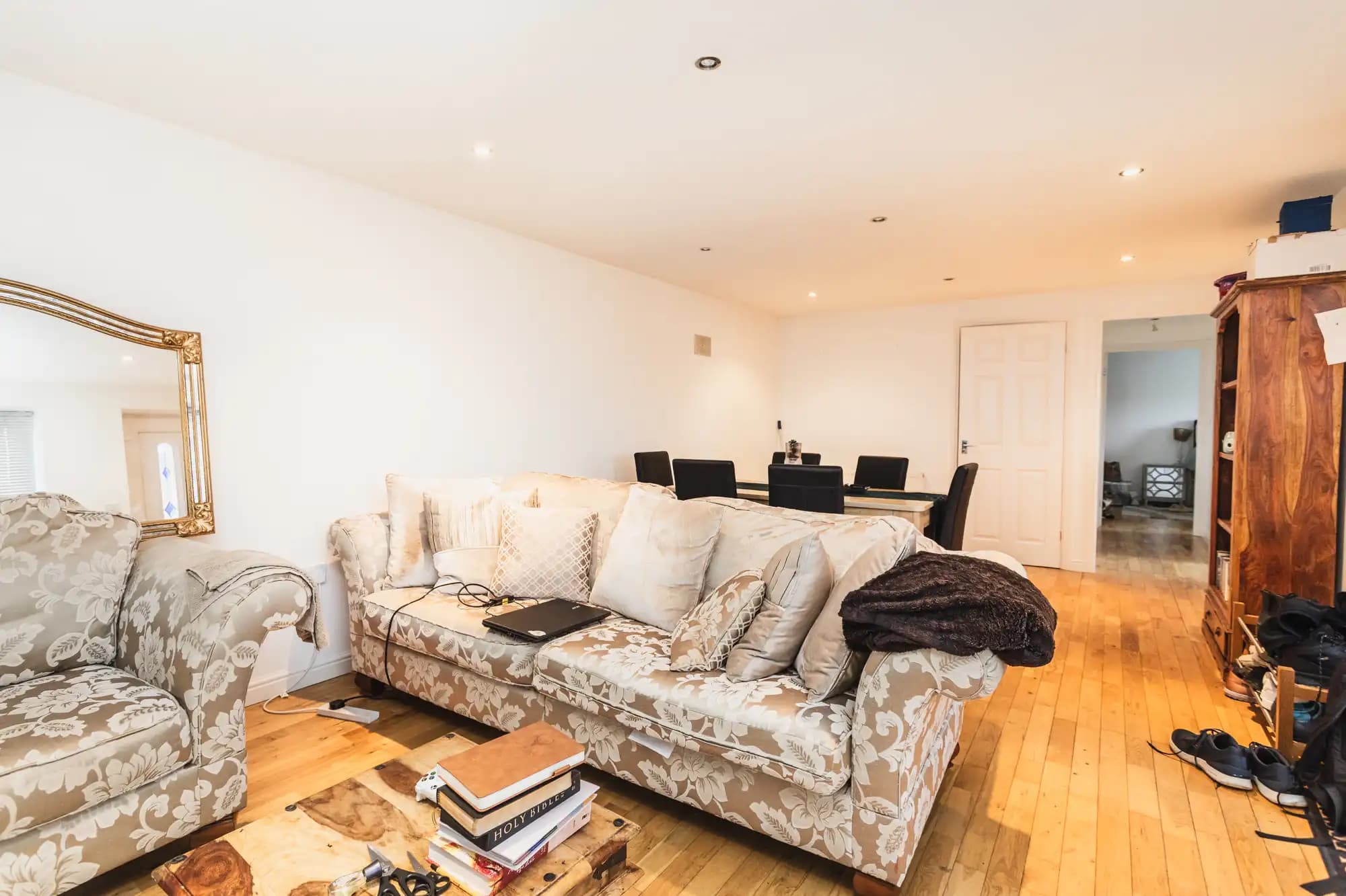 property photo 13 of 31