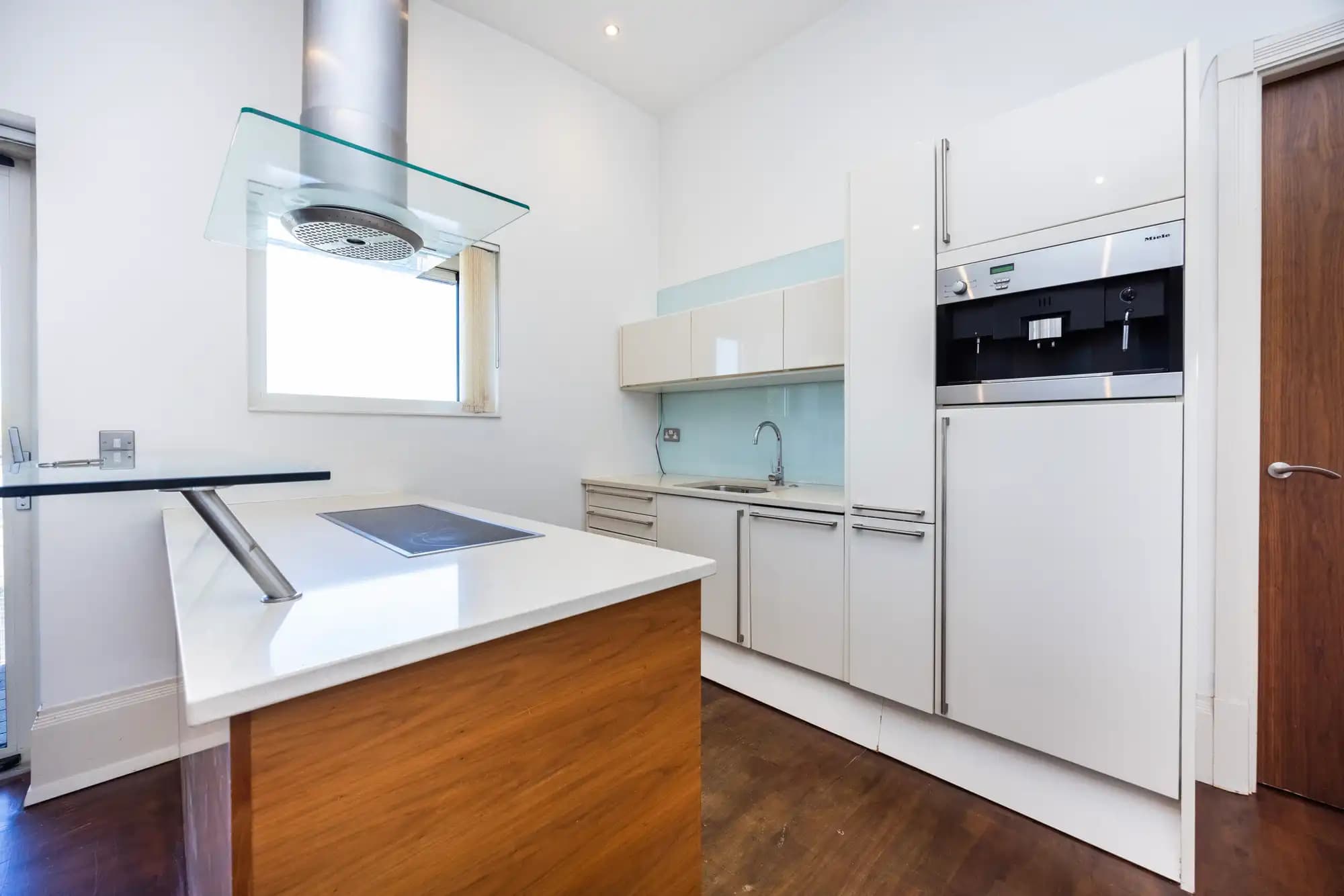 property photo 30 of 36