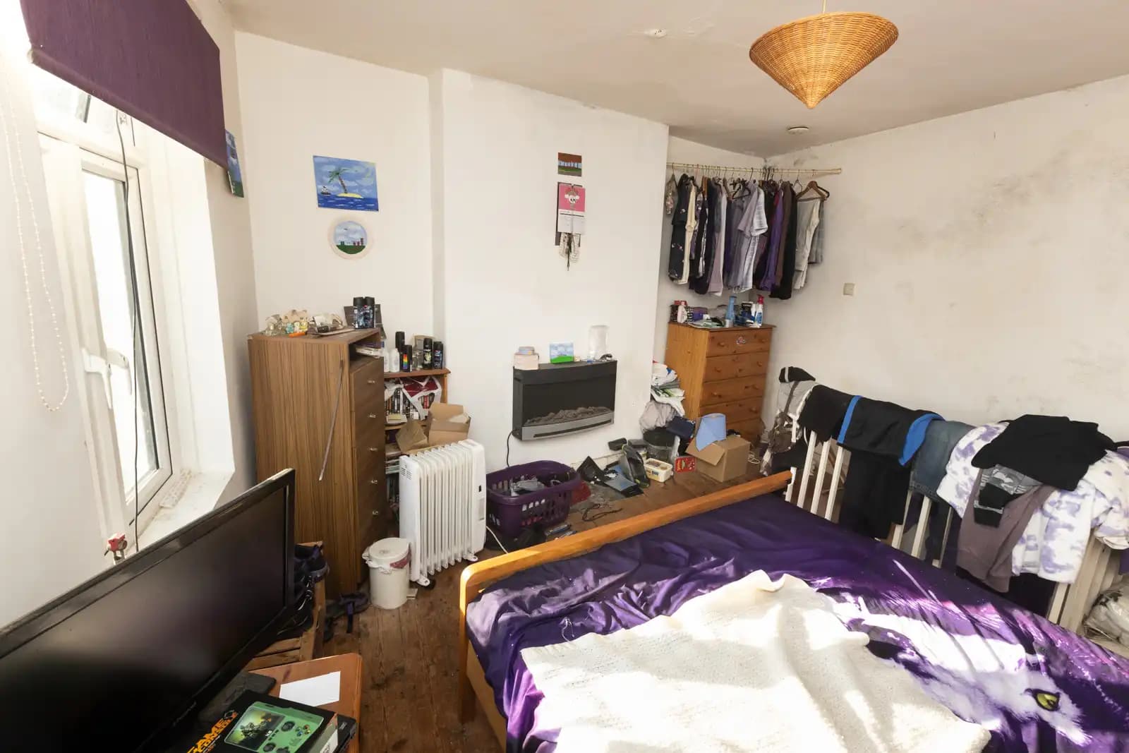 property photo 7 of 15