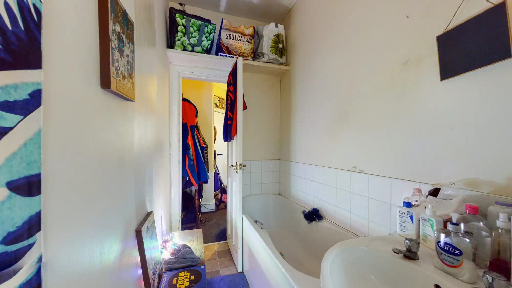 property photo 5 of 18