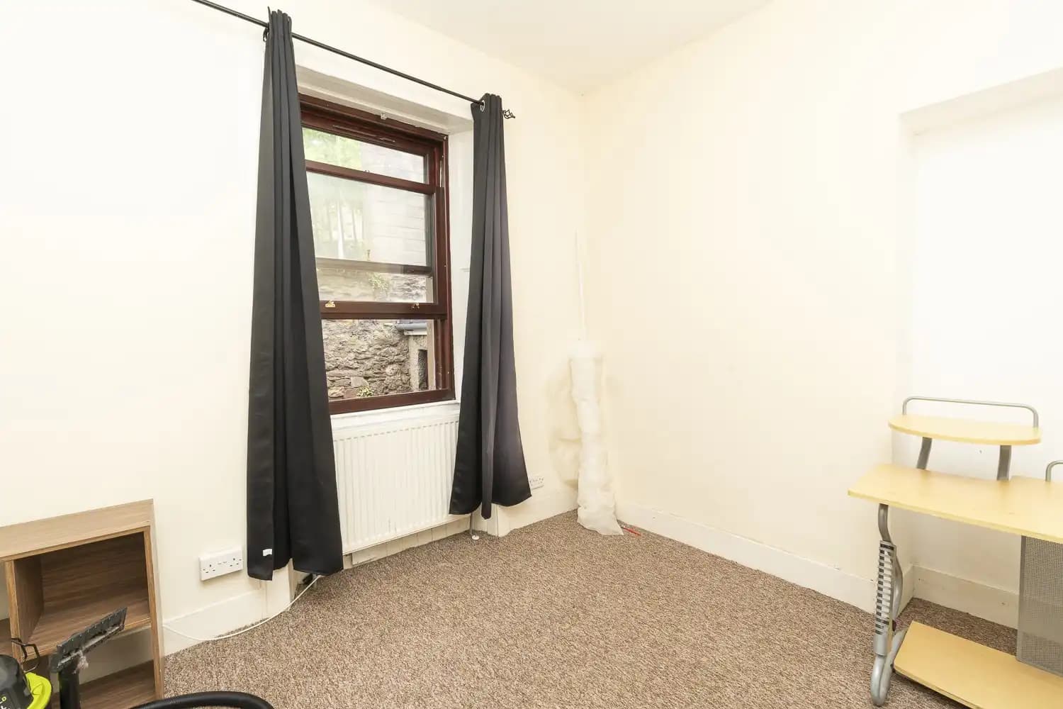 property photo 16 of 17