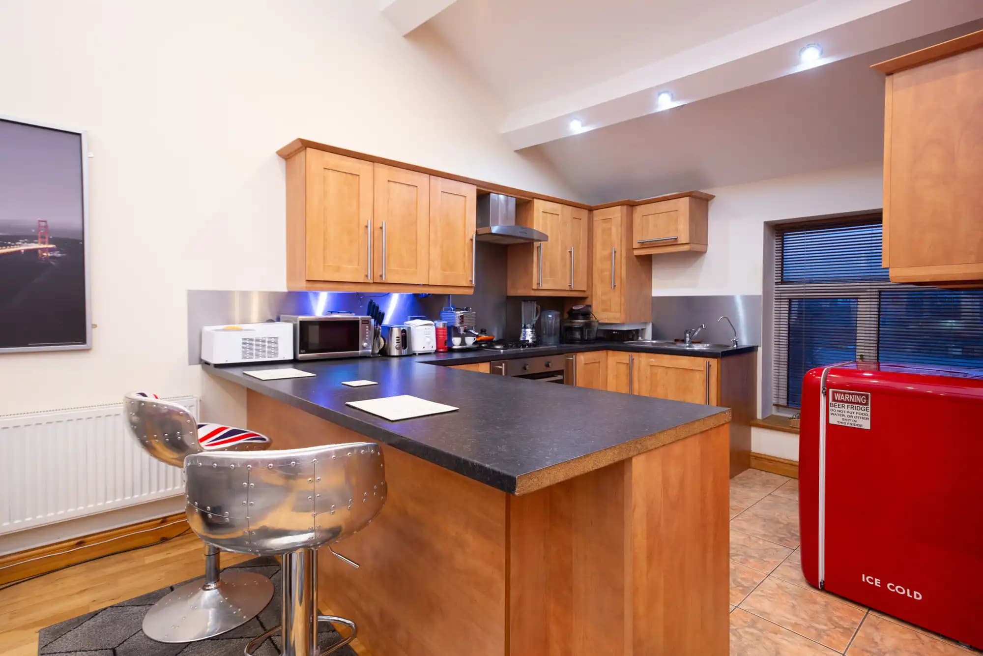 property photo 18 of 42