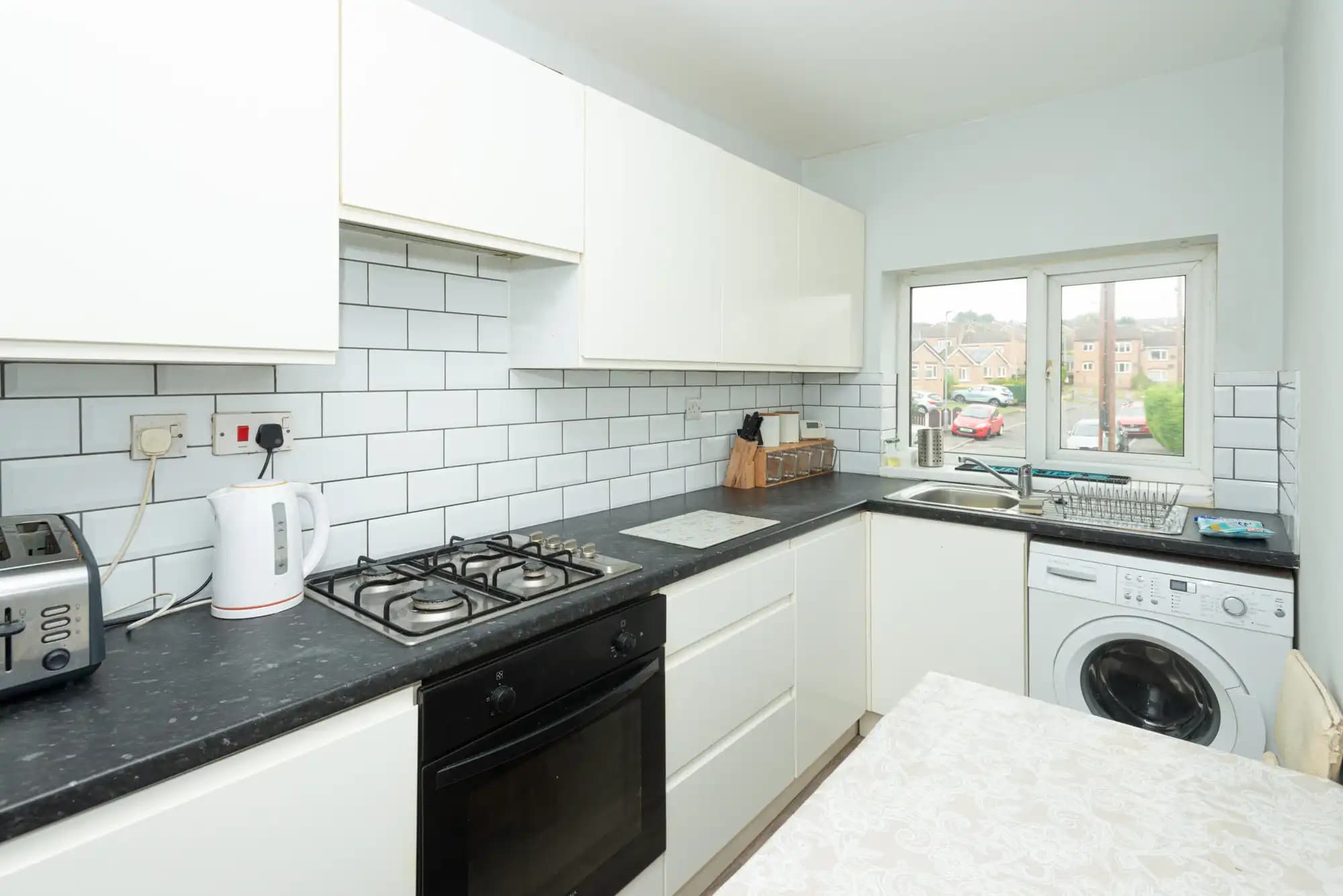 property photo 6 of 23