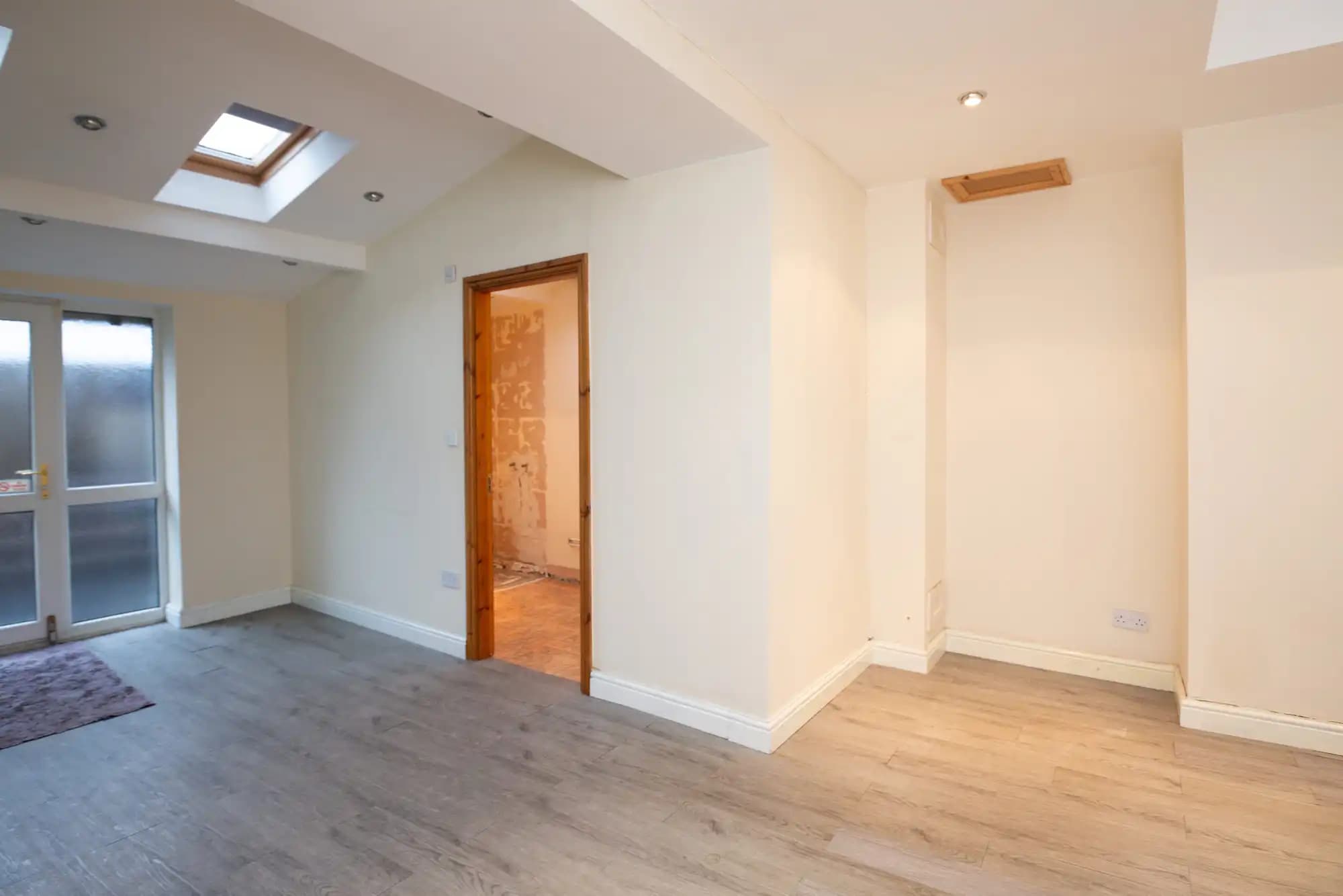 property photo 13 of 42