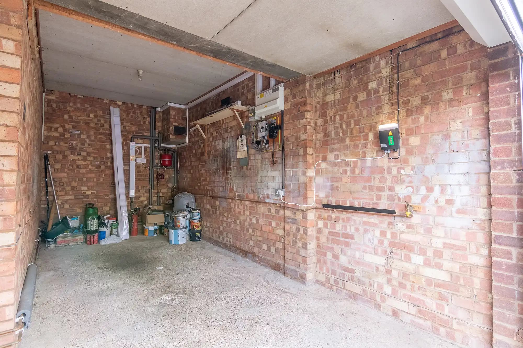 property photo 17 of 36