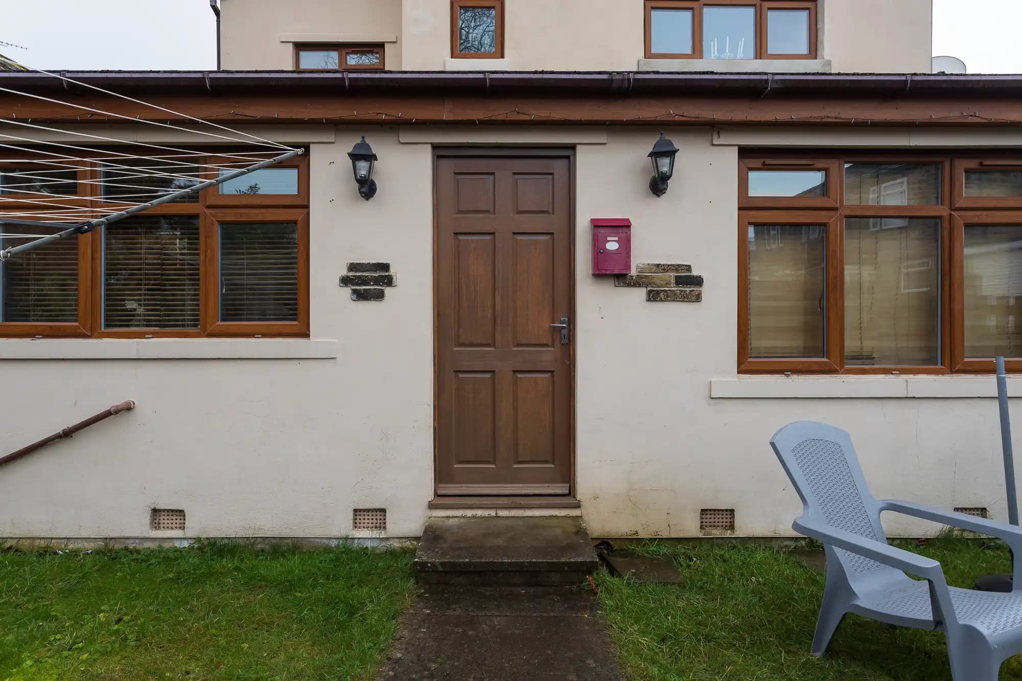 property photo 13 of 19