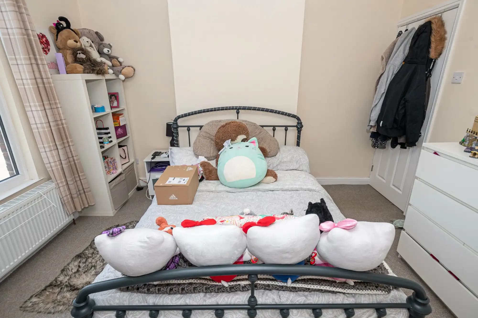 property photo 15 of 35