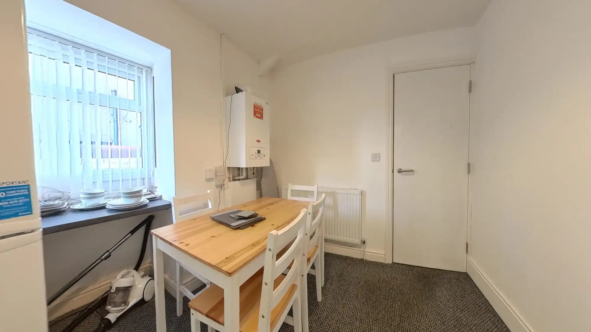 property photo 12 of 25