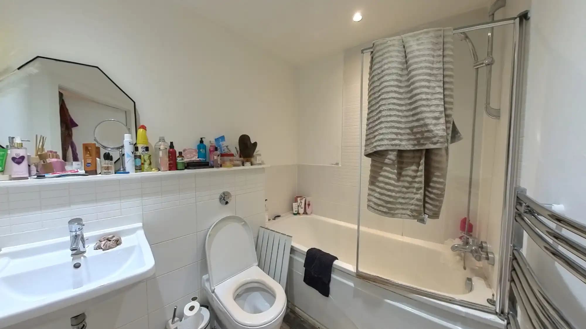 property photo 18 of 20