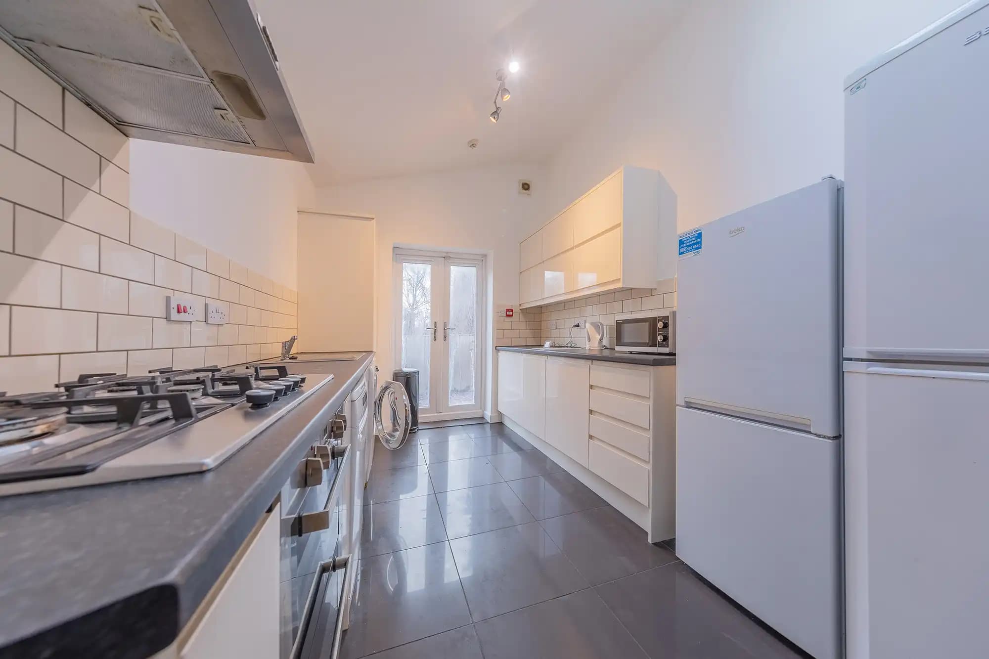 property photo 12 of 34
