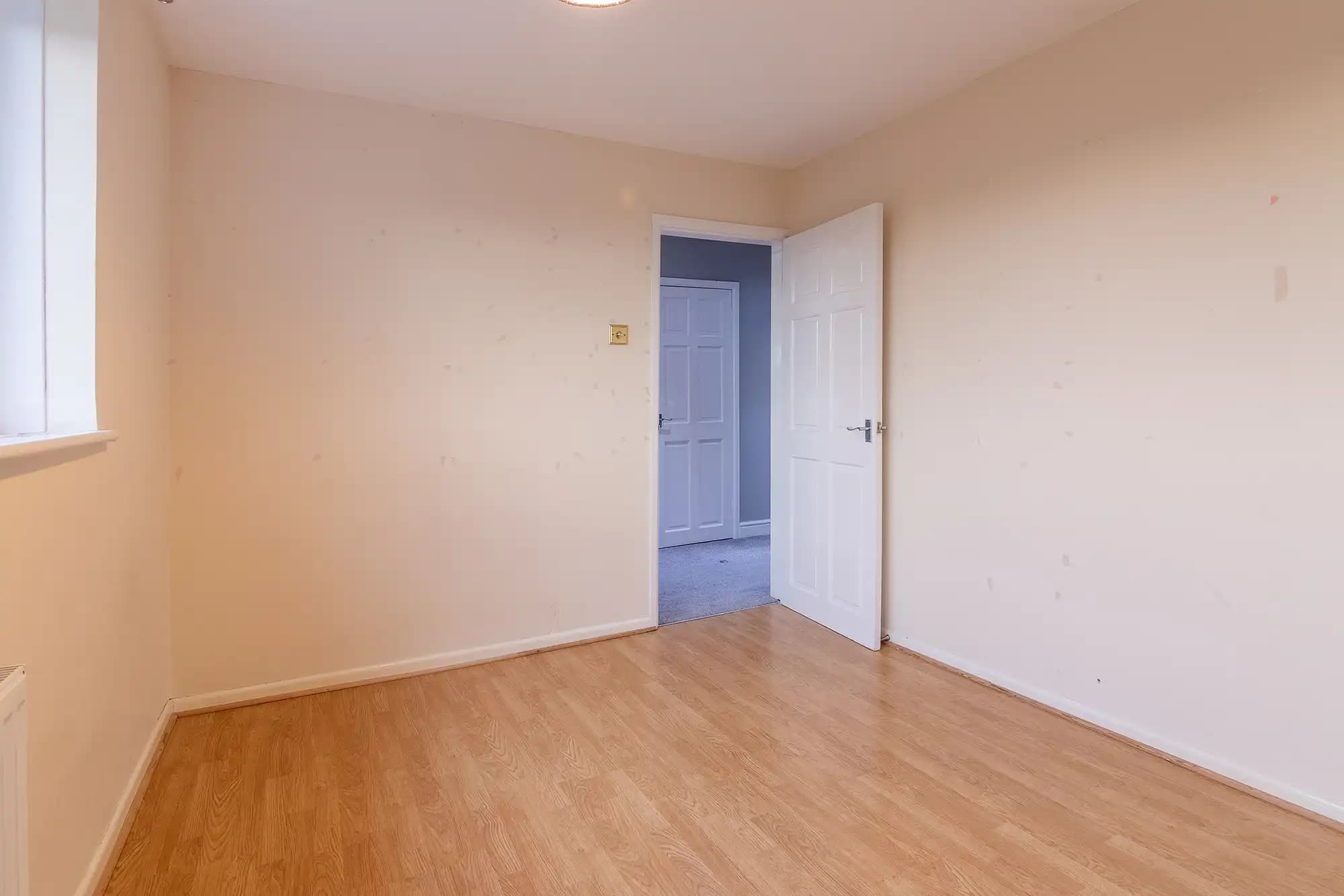 property photo 10 of 36