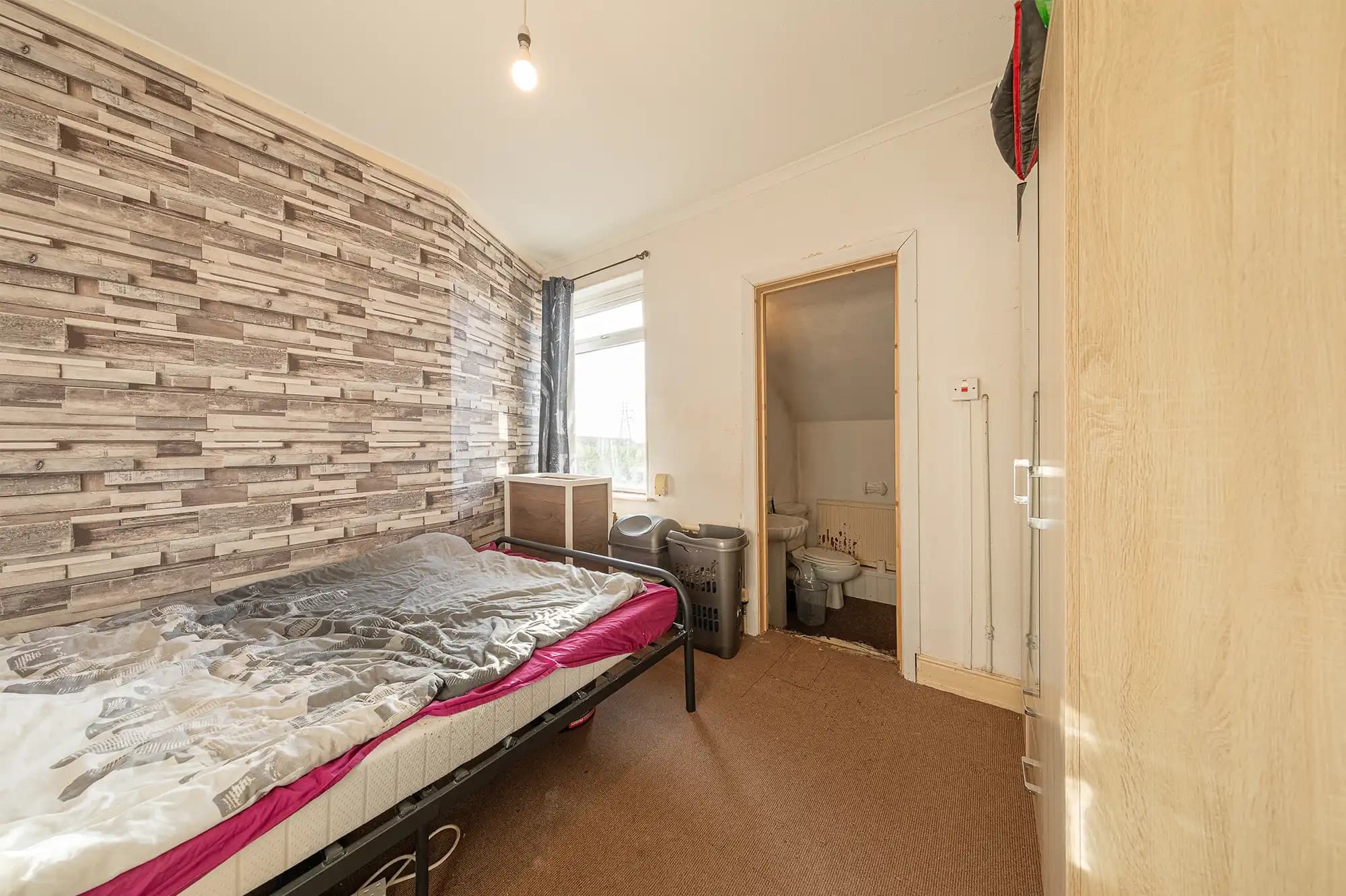 property photo 15 of 22