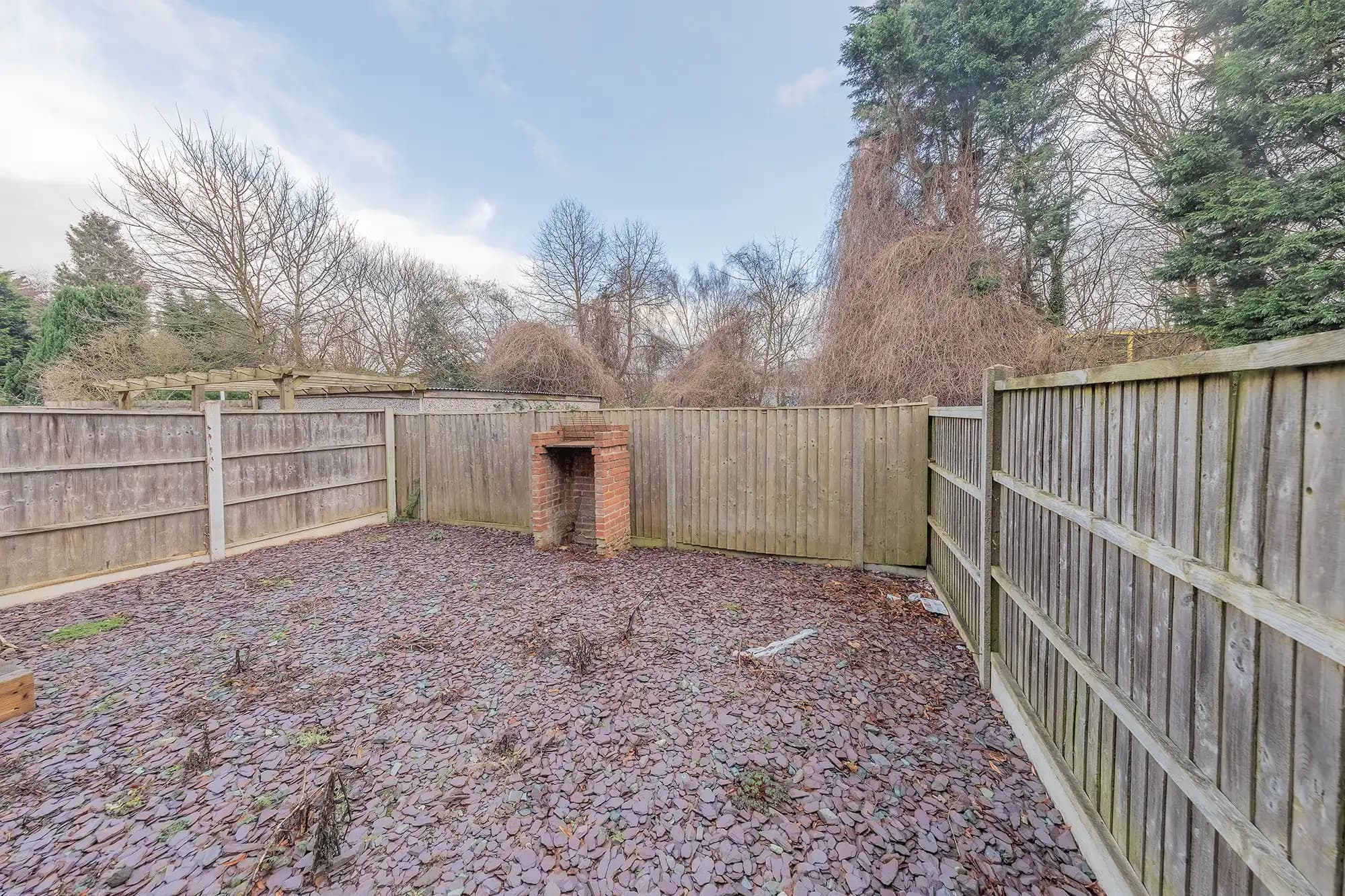 property photo 6 of 34