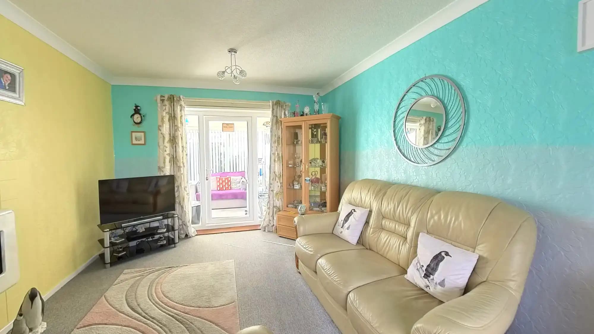 property photo 7 of 30